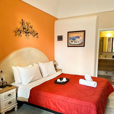 Pansion Zaharoula Fira (Santorini) Exterior foto