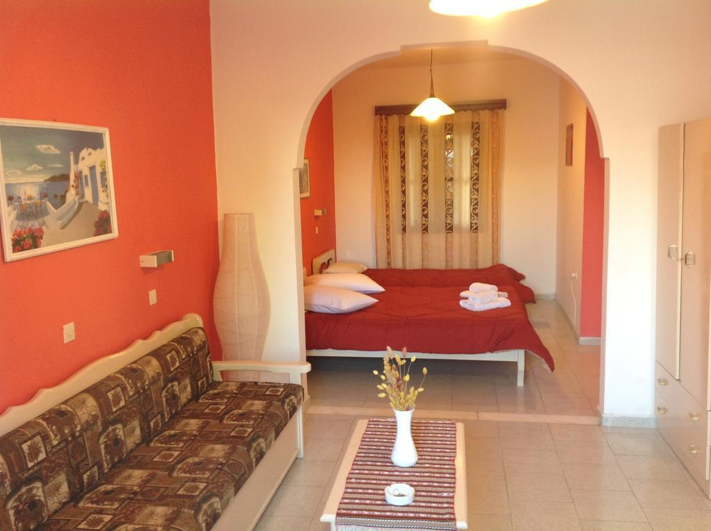 Pansion Zaharoula Fira (Santorini) Exterior foto