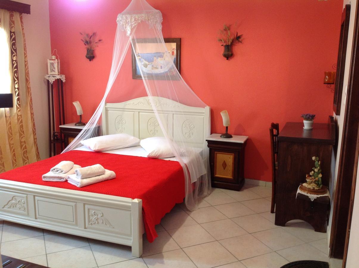 Pansion Zaharoula Fira (Santorini) Exterior foto
