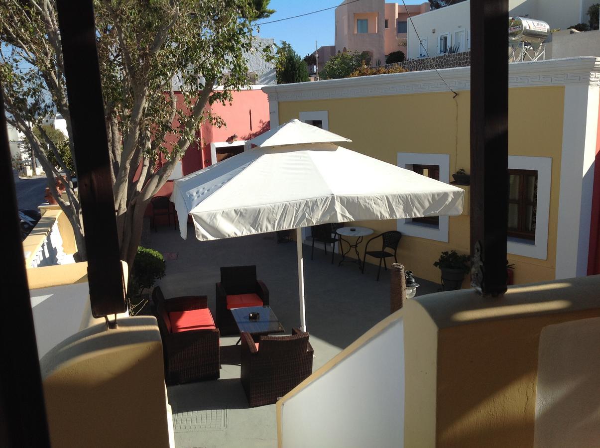 Pansion Zaharoula Fira (Santorini) Exterior foto